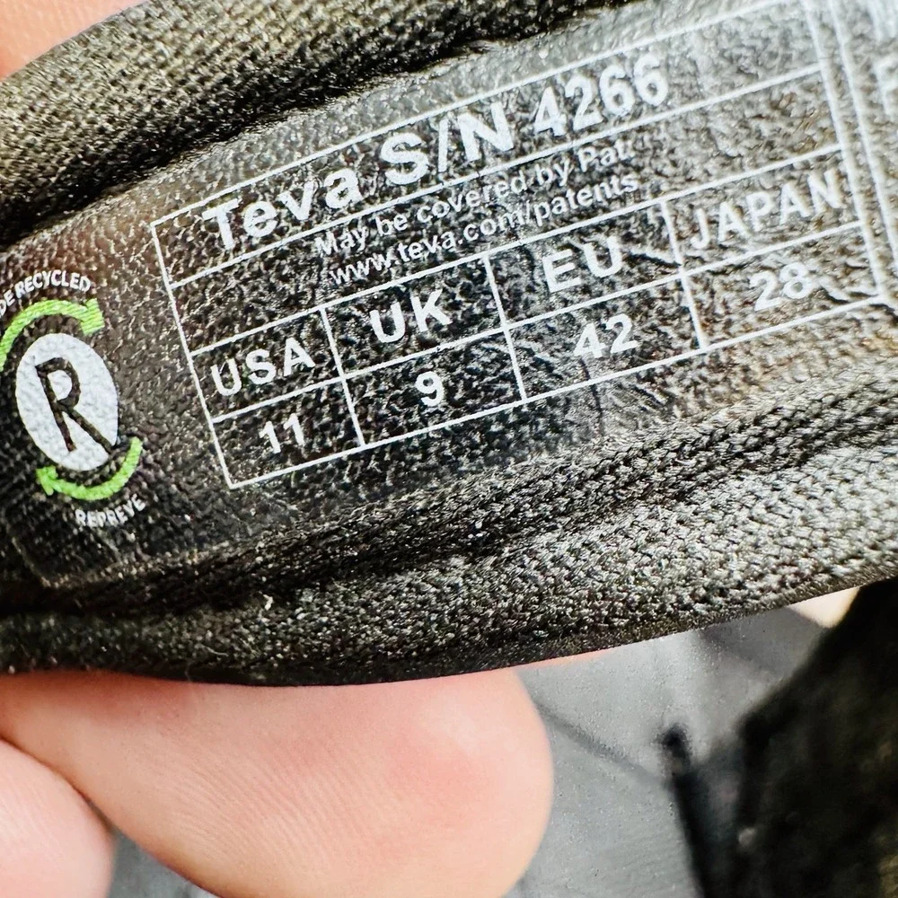 Teva‎ Elzada Web Sandals Womens 11 Gray Black Strappy Comfort Outdoor Shoes